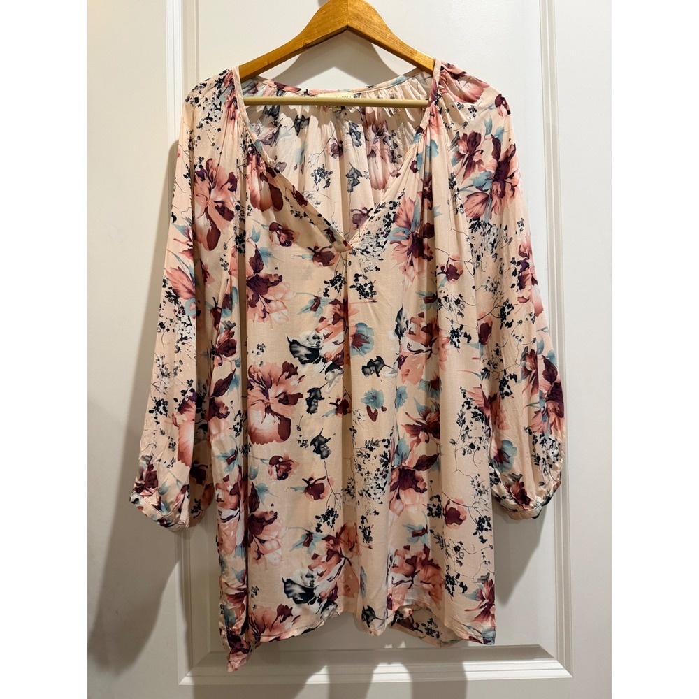 Lucy & Laurel Pink Floral Rayon V-Neck Blouse 3/4 Sleeve Plus Size 1X